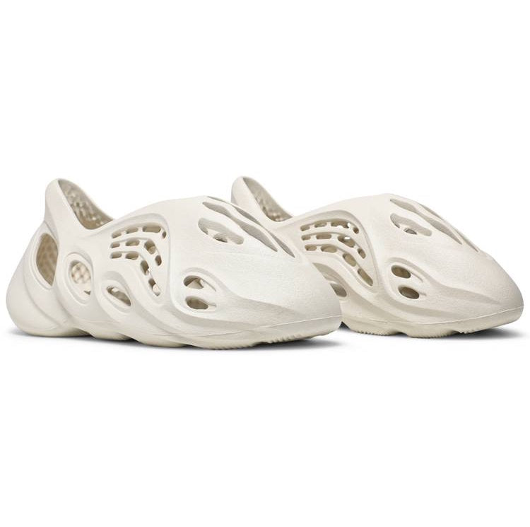 Adidas Yeezy Foam RNNR Ararat Yeezy