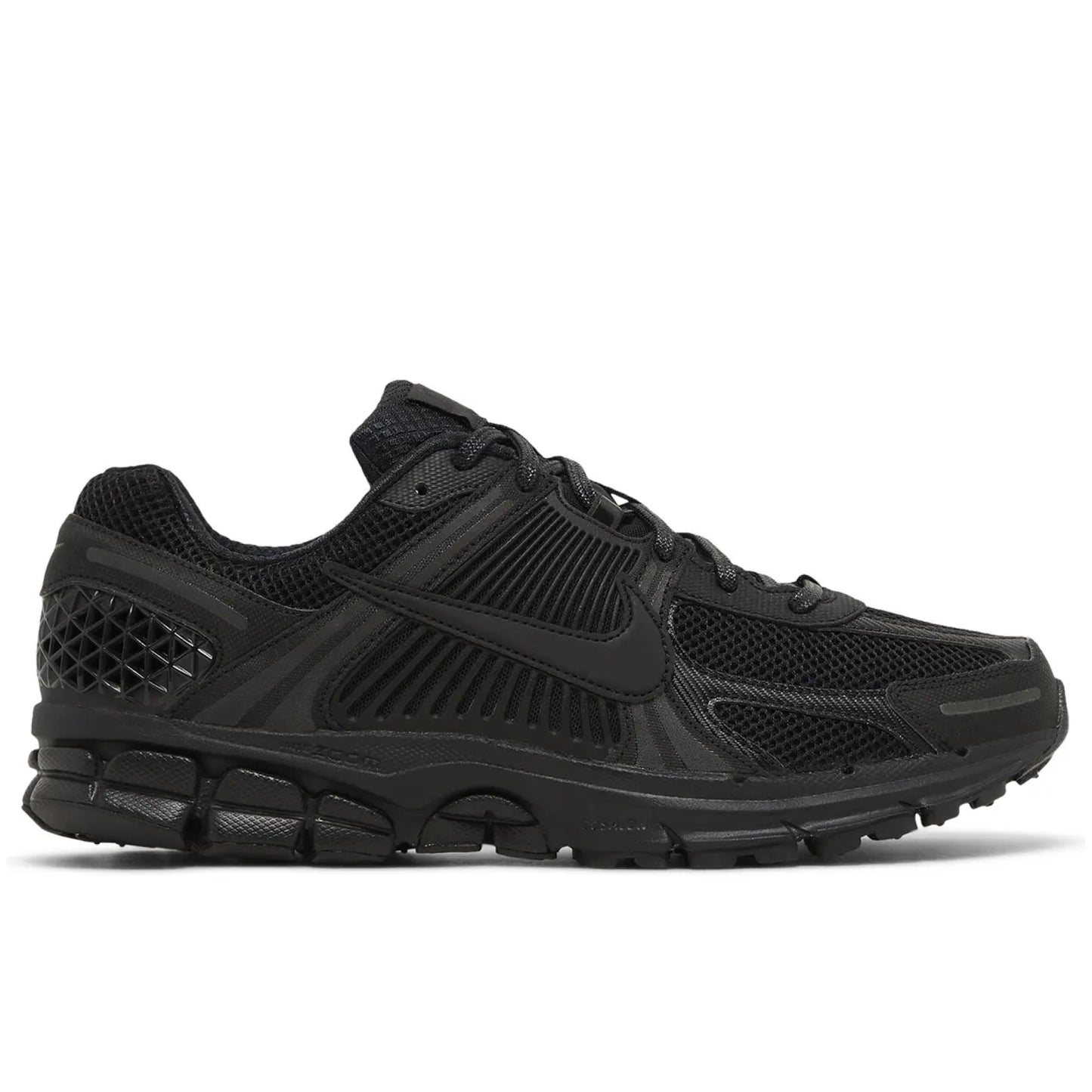Nike Zoom Vomero 5 Triple Black