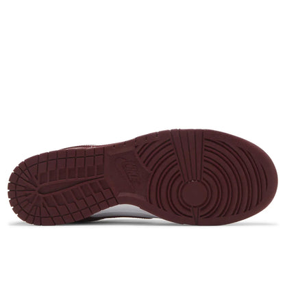 Nike Dunk Low Team Red