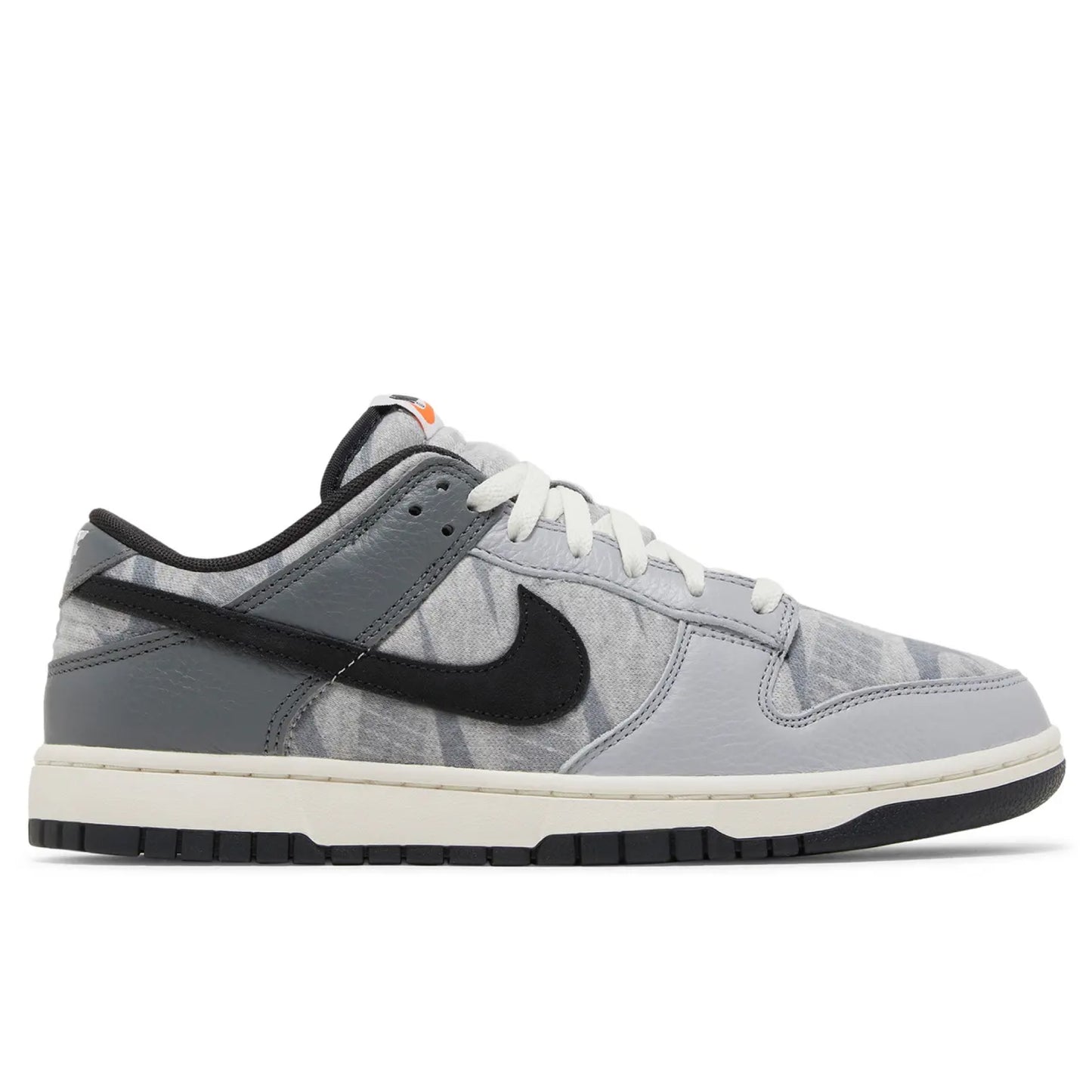 Nike Dunk Low SE Copy Paste
