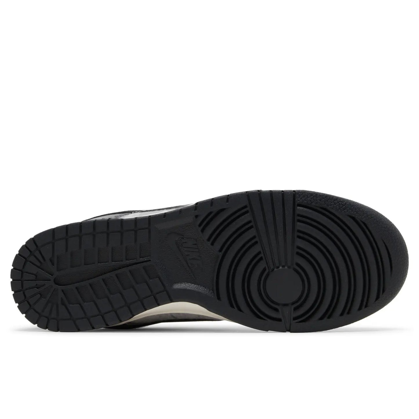 Nike Dunk Low SE Copy Paste