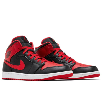 Air Jordan 1 Mid Alternate Bred (2022)