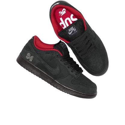 Nike SB Dunk Low Supreme Black