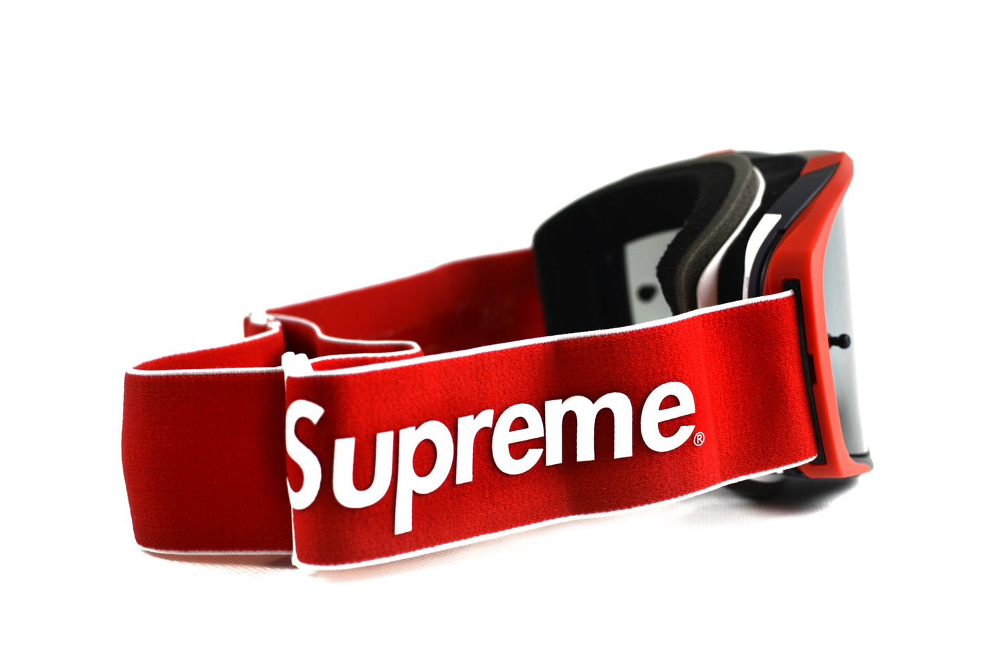 supreme goggles red Supreme x Fox Racing VUE Goggles Red – CRUIZER